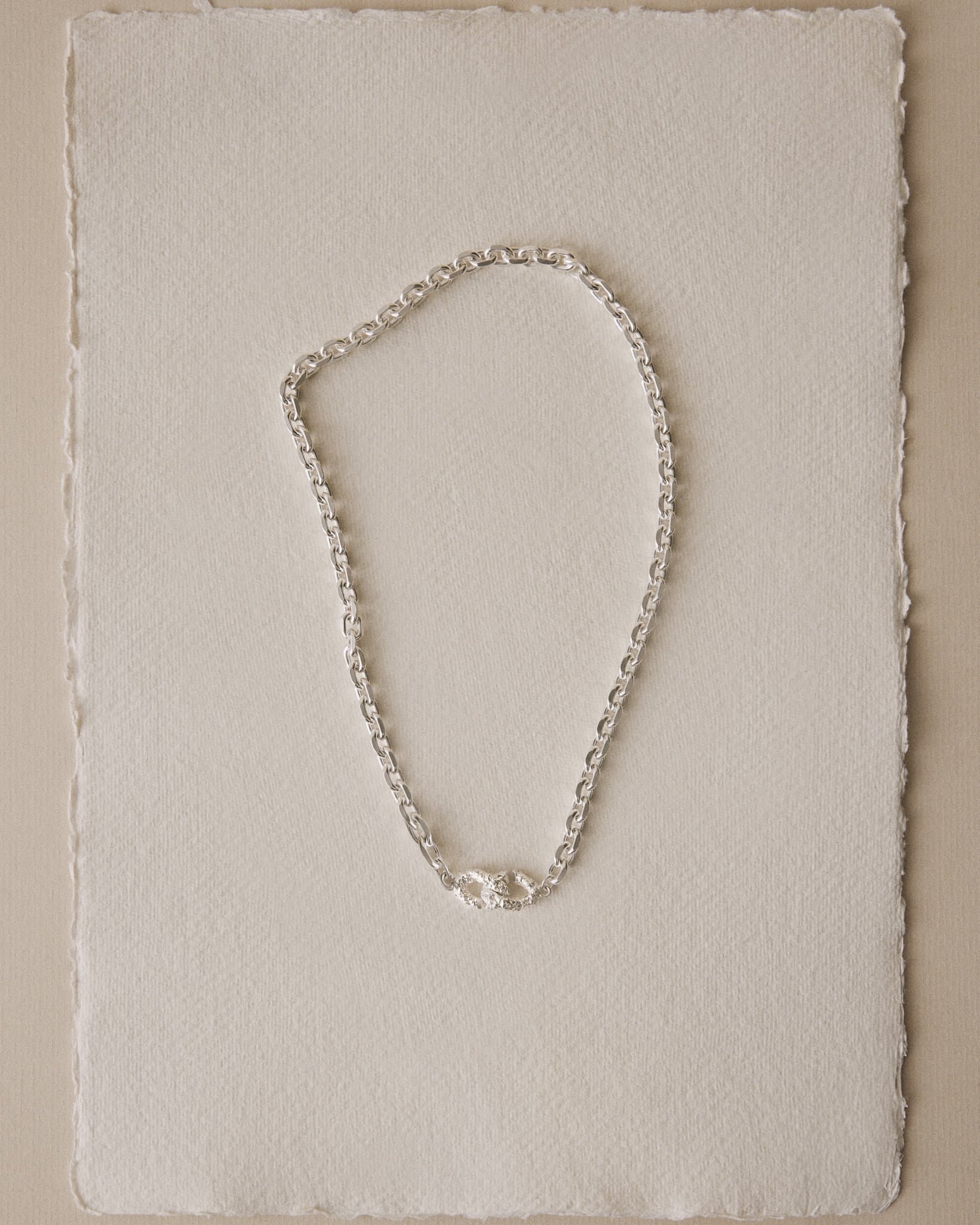 Dense chain necklace