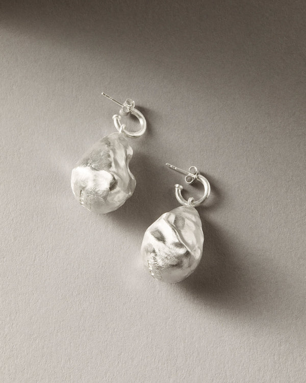 Nootka Pearl earrings