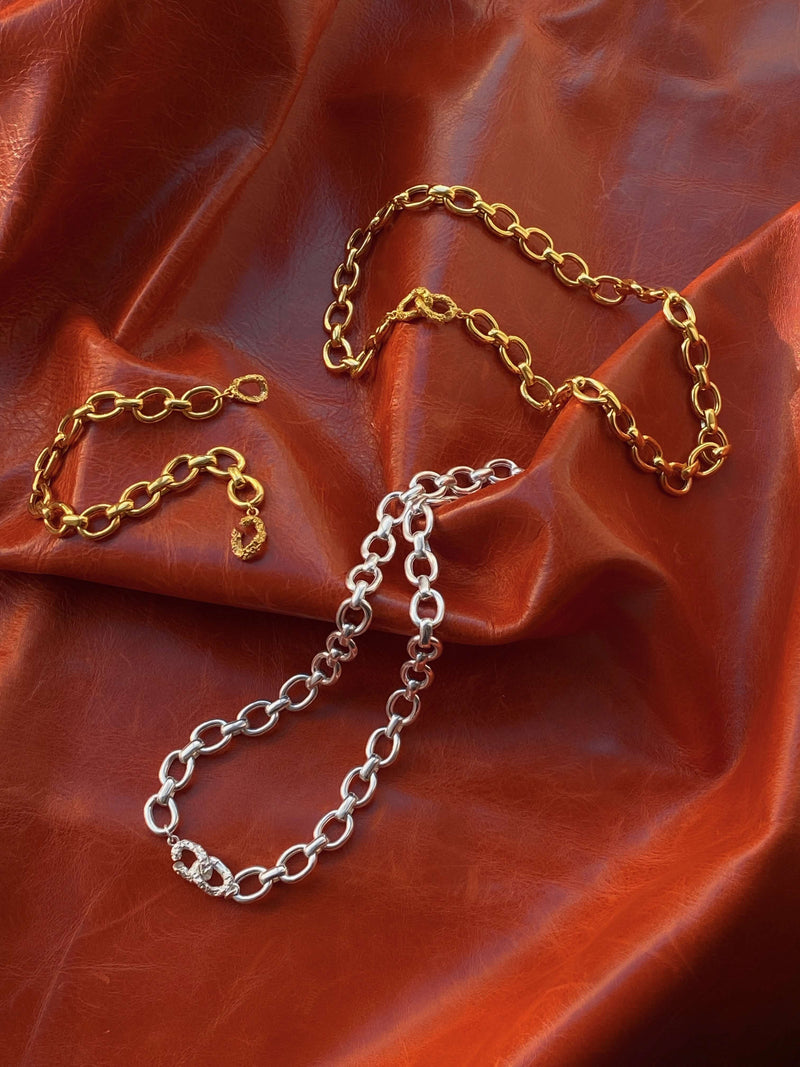 Loop chain Nootka