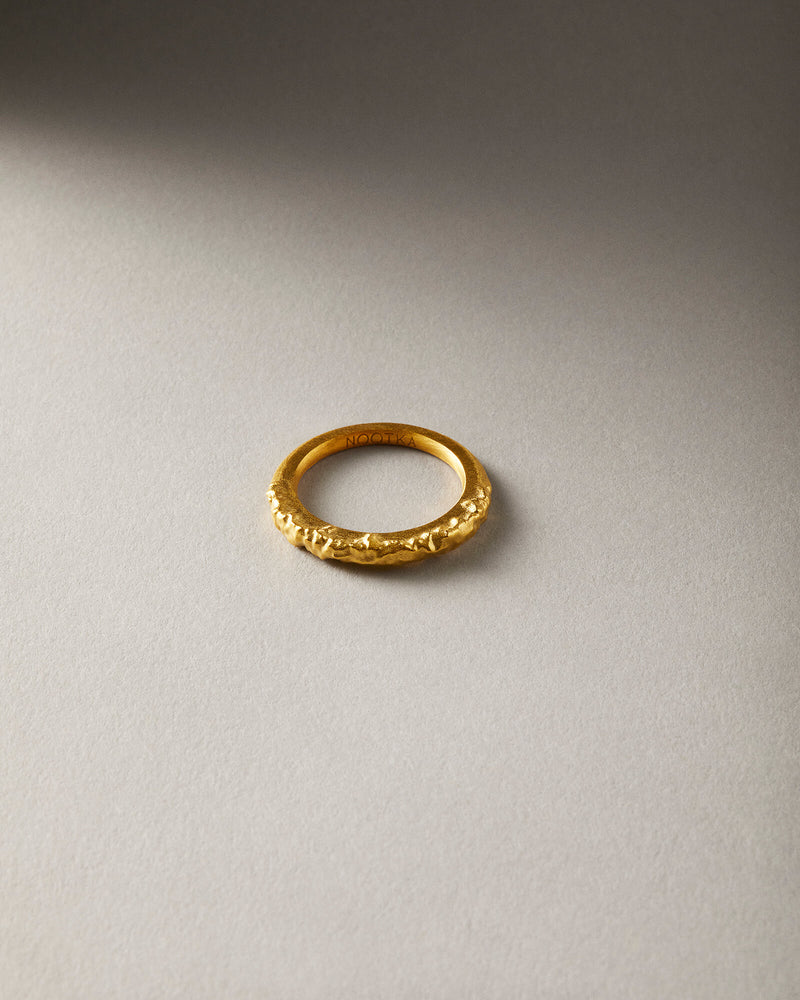 Nootka neat ring