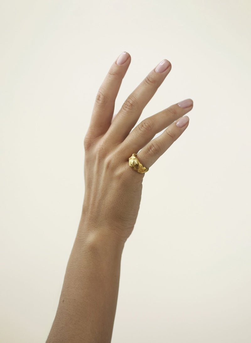 Nootka signet ring in gold